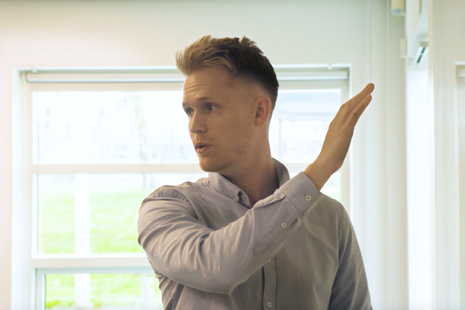 Elementor vs bricks: hvilken page builder er bedst?